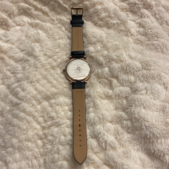 Disney Stitch Rose Gold wrist Watch - Picture 5 of 10